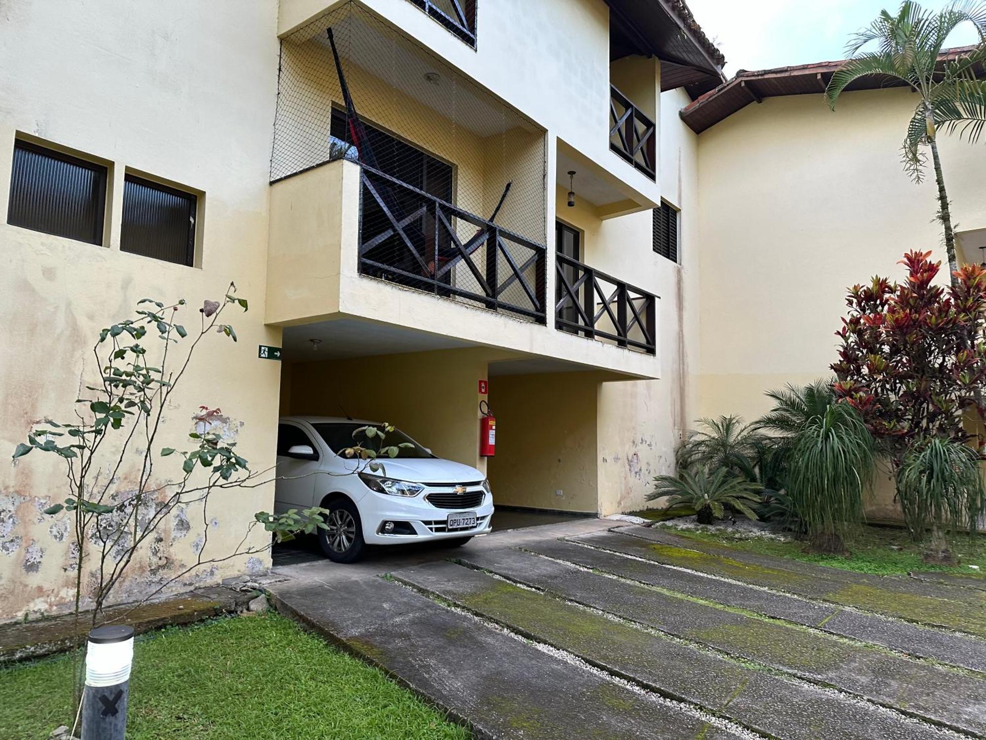 Triplex Piscina Churrasqueira Lava E Seca Wi-Fi E 2 Tvs Em Condominio Com 90M2 No Centro De أوباتوبا المظهر الخارجي الصورة